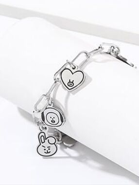 ​BT21 BTS Character Charm Bracelet Tata Cooky Chimmy K-Pop Jewelry NEW